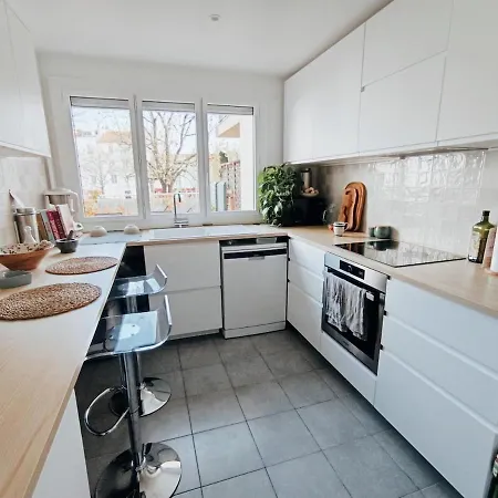 Daire T5 Hyper Center Lumineux Et Cosy Sceaux (Hauts-de-Seine)